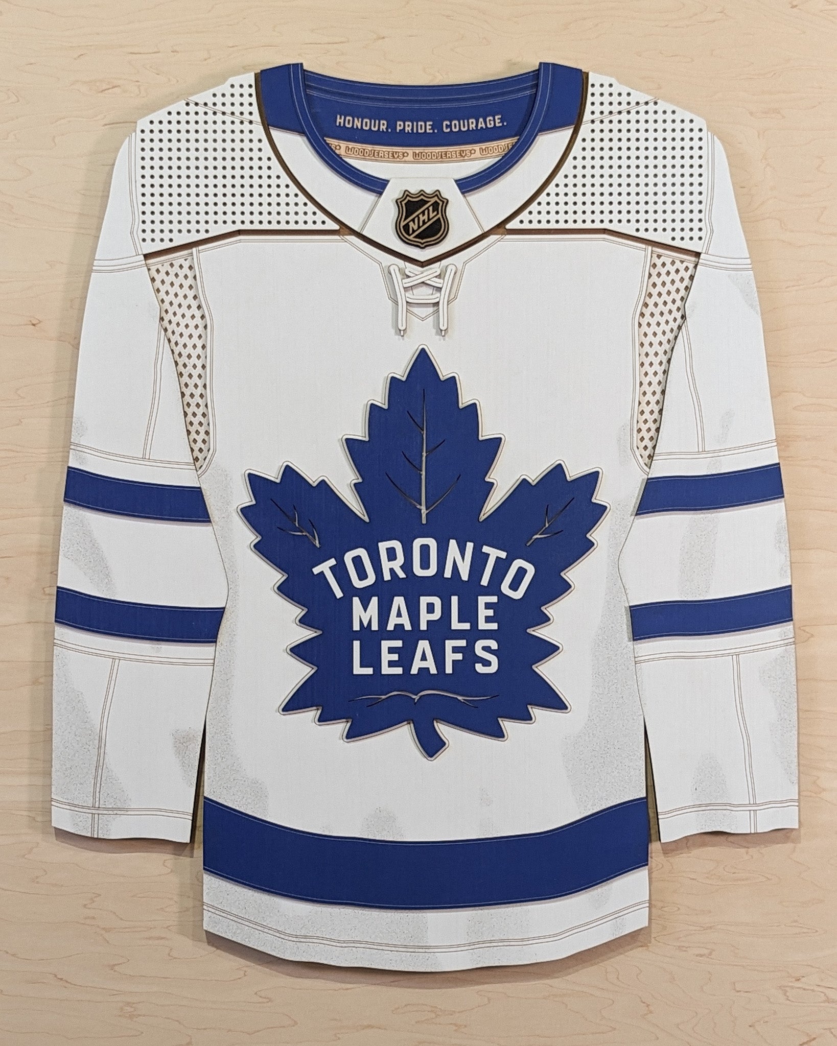 NHL Toronto Maple Leafs Specialized Hockey Jersey In Classic Style